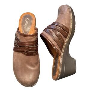 Euro Soft by Sofft Brown Leather Bindi Open Back Clogs Size 8.5 Comfort Shoes
